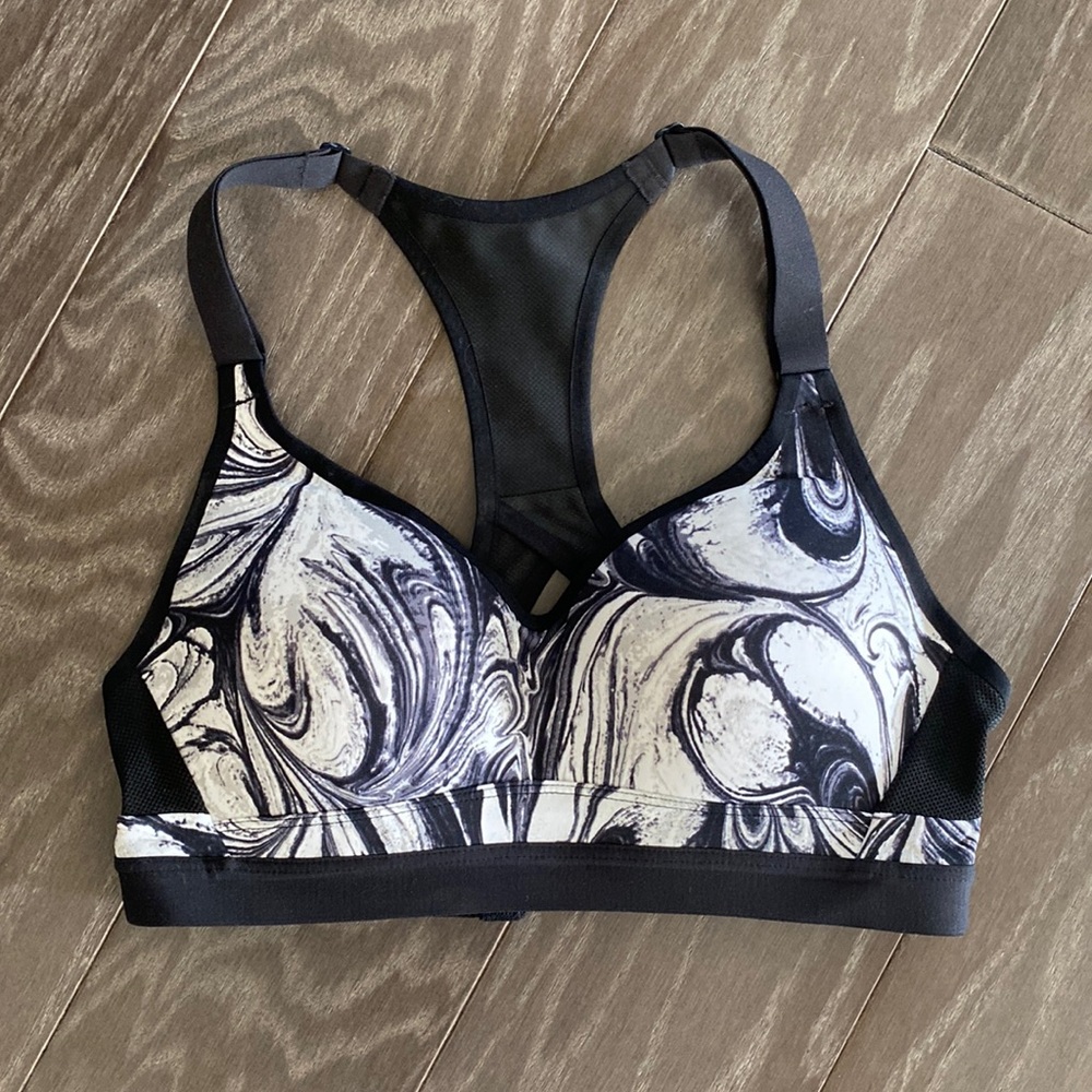 Victoria Sport Bra